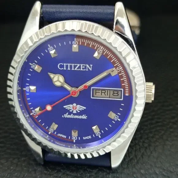Vintage 1986 Citizen Automatic Mens Silver Watch W/daydate & Blue accents